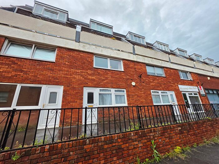 1 Bedroom Flat To Rent In Quantock Parade, Bridgwater, TA6