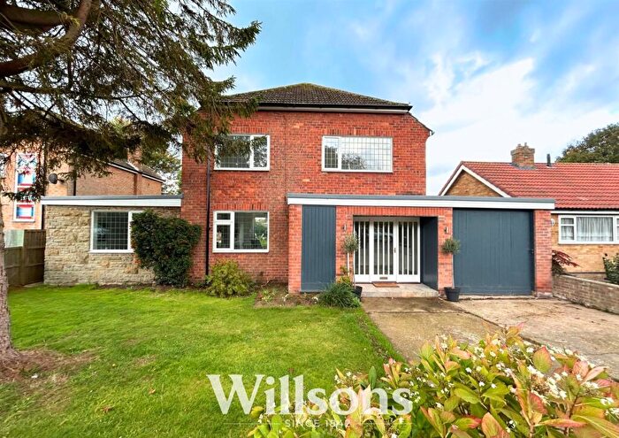 4 Bedroom Detached House To Rent In Park Lane, Alford, LN13