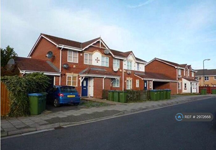 2 Bedroom End Of Terrace House To Rent In Newmarsh Road, London, SE28