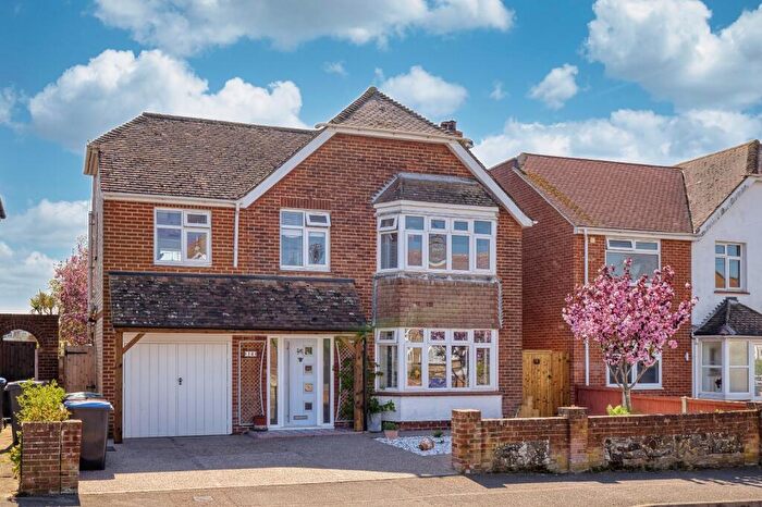 4 Bedroom Detached House For Sale In Minster Road, Ramsgate, CT11