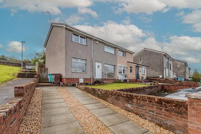 3 Bedroom Semi-detached House For Sale In Cambourne Road, Moodiesburn, Glasgow, G69