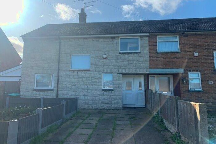 3 Bedroom Semi-Detached House To Rent In Bailey Crescent, Mansfield, NG19