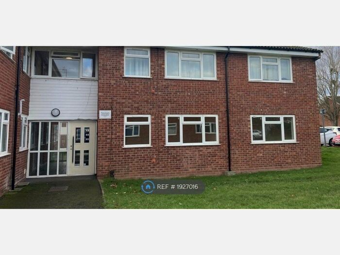2 Bedroom Flat To Rent In Trevelyan Crescent, Stratford-Upon-Avon, CV37