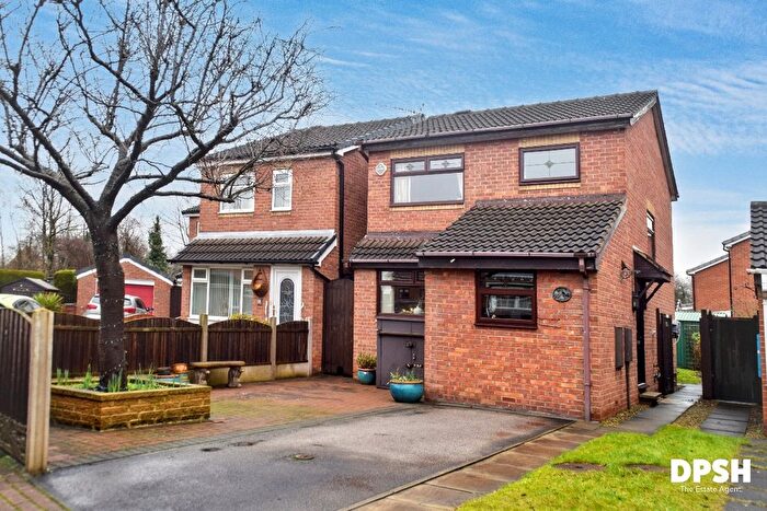 2 Bedroom Detached House For Sale In Clayton Way, Leeds, LS10