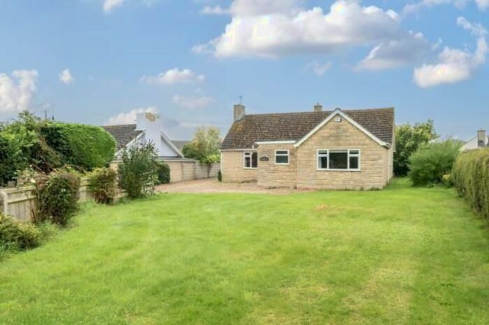 4 Bedroom Detached Bungalow For Sale In Brize Norton Road, Minster Lovell, OX29