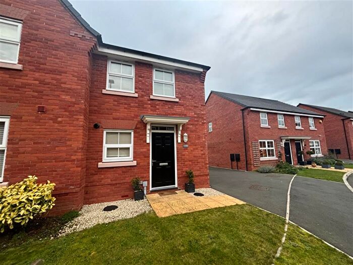 2 Bedroom Semi-Detached House To Rent In Statham Street, Lichfield, WS13