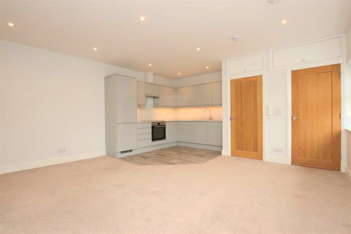 1 Bedroom Flat To Rent In Isabella Mews, Combe Down, Bath, BA2