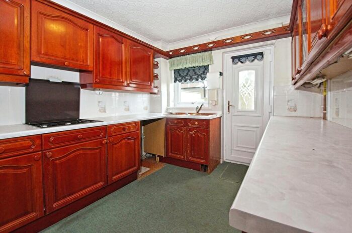 3 Bedroom End Of Terrace House For Sale In Bryn Pinwydden, Cardiff, CF23