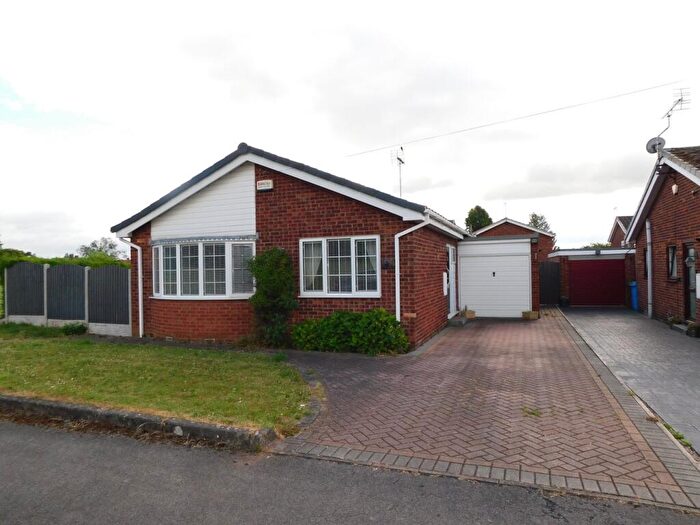 2 Bedroom Bungalow To Rent In Glamis Road, Carlton-in-Lindrick, Worksop, S81