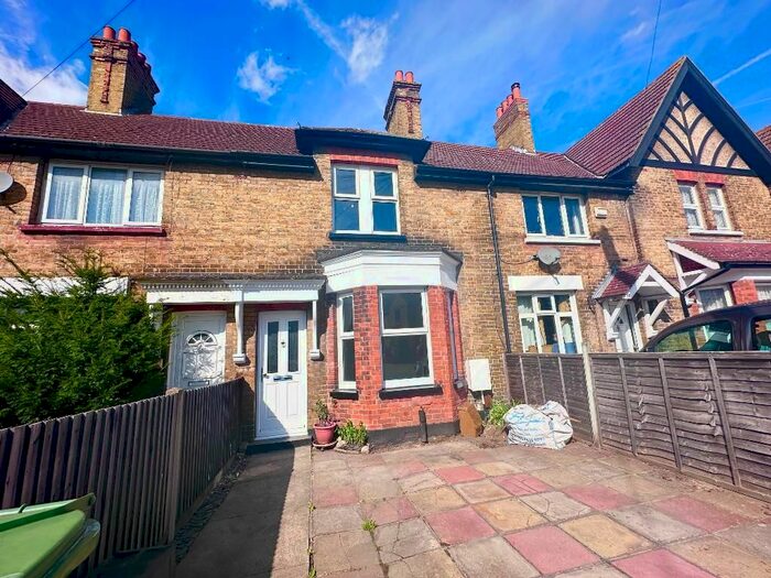 2 Bedroom Terraced House To Rent In High Street, Orpington, Kent, BR6