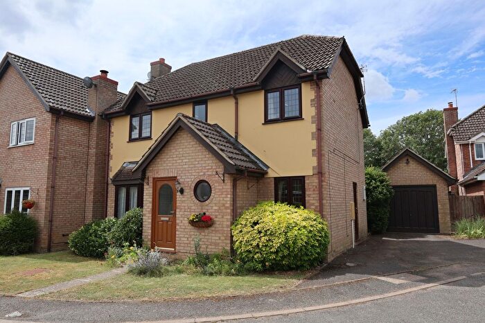 4 Bedroom Detached House For Sale In Cole Close, Witchford, CB6