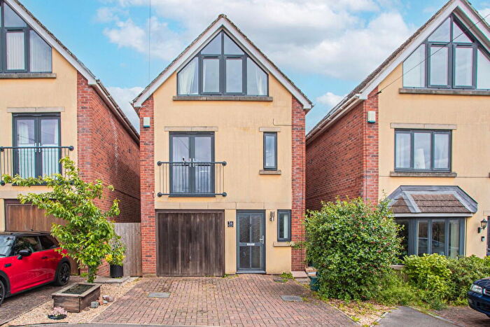 3 Bedroom Detached House For Sale In Davids Lane, Alveston, BS35