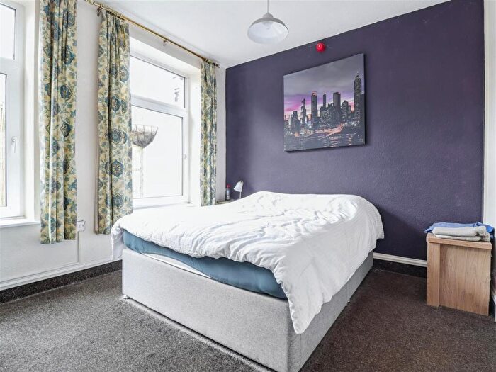 2 Bedroom Apartment For Sale In Weybourne Road, Sheringham, NR26