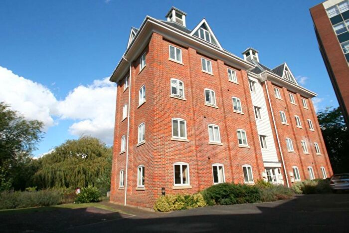 2 Bedroom Flat To Rent In Parkside Quarter Colchester, Essex, CO1
