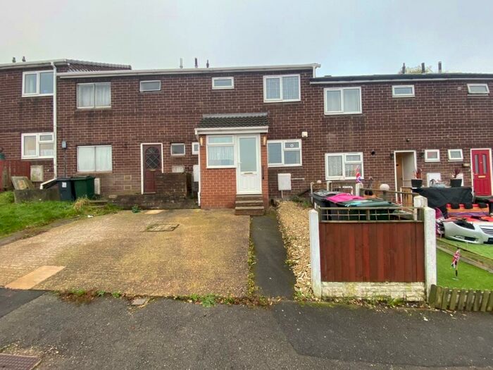 3 Bedroom Terraced House To Rent In Fenton Way, Rotherham, ., S61
