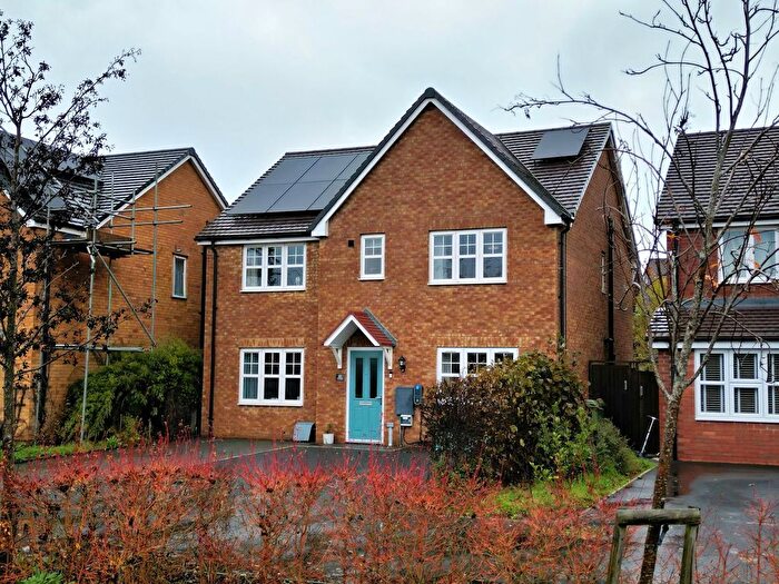 5 Bedroom Detached House For Sale In Arrow Way, Alcester, Bidford-On-Avon, B50