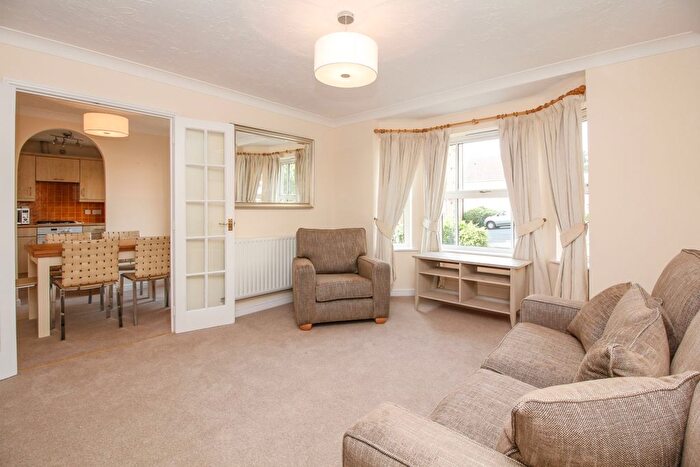 2 Bedroom Flat To Rent In Awgar Stone Road, Headington, OX3