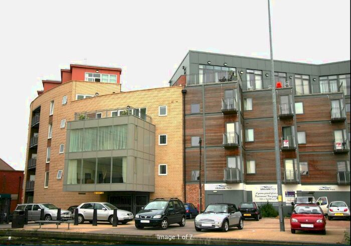 2 Bedroom Flat To Rent In Marsh Street, Walsall, WS2