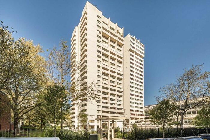 1 Bedroom Flat For Sale In Luxborough Street, Marylebone, W1U