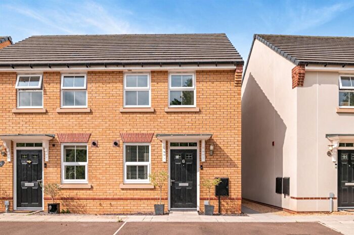 2 Bedroom Semi Detached House For Sale In Gerddi Tir-Llyn, Caldicot, NP26