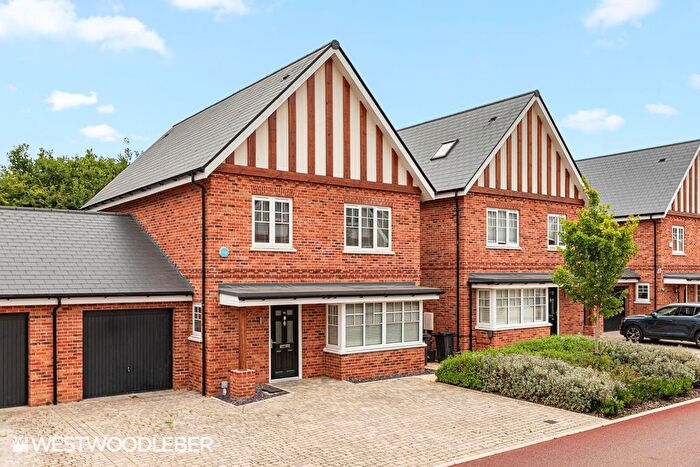 5 Bedroom Detached House For Sale In Anderson Close, Broxbourne, EN10