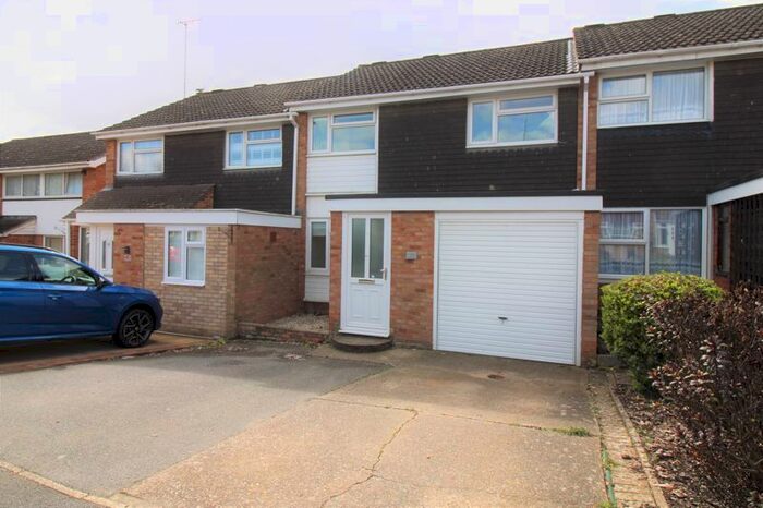 4 Bedroom Property To Rent In Court Crescent, Swanley, BR8