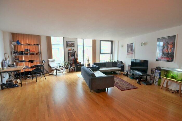 2 Bedroom Apartment To Rent In Ovale, Block C, Pollard Street, Manchester, M4