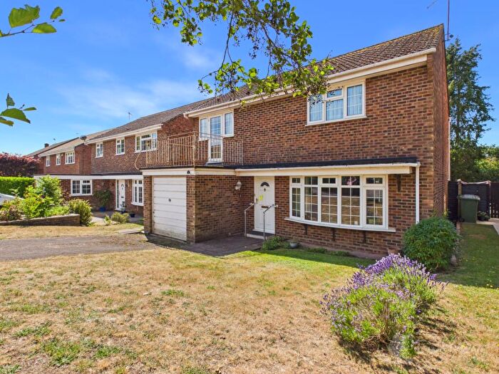 4 Bedroom Detached House For Sale In The Fairway, Whitehill, Bordon, Hampshire, GU35
