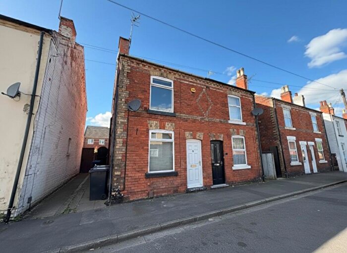 3 Bedroom Semi-Detached House To Rent In Rutland Grove, Sandiacre, Nottingham, NG10