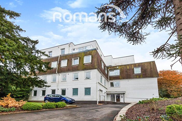 1 Bedroom Flat To Rent In Winchester Road, Basingstoke, Hampshire, RG21