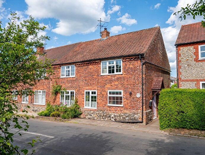 4 Bedroom Cottage For Sale In Weasenham, King's Lynn, PE32