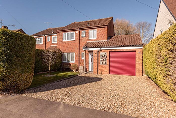 3 Bedroom House For Sale In Aston Clinton, HP22