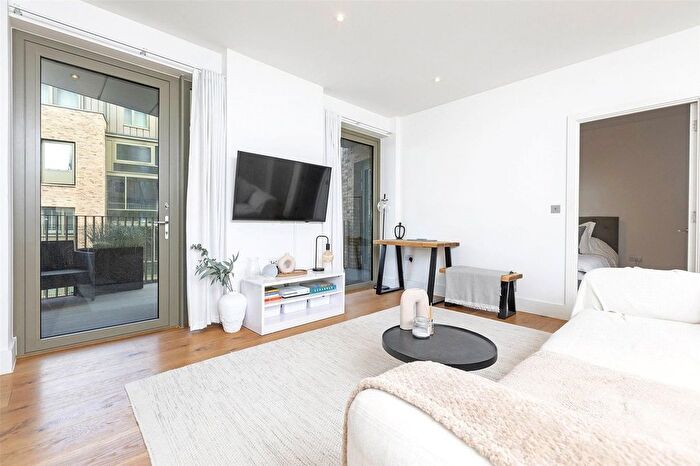 1 Bedroom Flat To Rent In Imperial Court, B Odessa Street, London, SE16