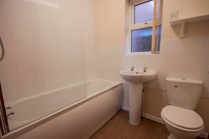 1 Bedroom Flat To Rent In Scholars Gate, Burntwood, WS7