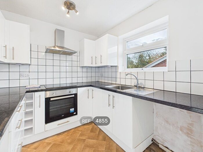 2 Bedroom Flat To Rent In The Hillarys, Manningtree Road, Ipswich, IP9