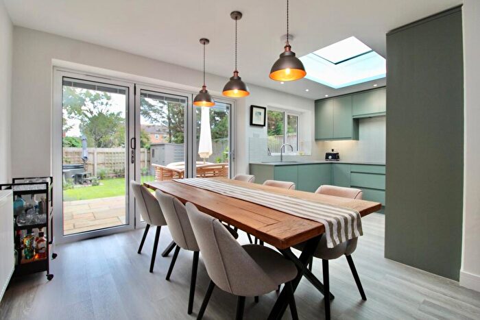 3 Bedroom Bungalow For Sale In Wainsford Road, Pennington, Lymington, SO41