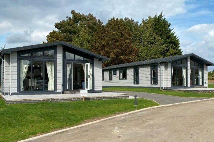 3 Bedroom Lodge For Sale In Holiday Lodges Available, Faringdon Grange Holiday Lodge Park, Great Coxwell Road, Faringdon, Oxfordshire, SN7