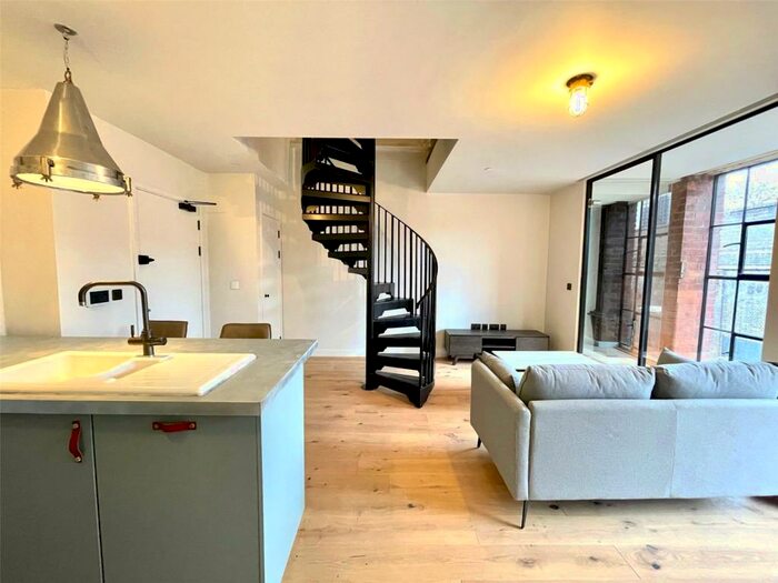 1 Bedroom Apartment To Rent In Derwent House, Mary Ann Street, Birmingham, B3