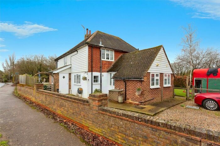 3 Bedroom Semi-Detached House For Sale In Church Road, Paddock Wood, Tonbridge, Kent, TN12