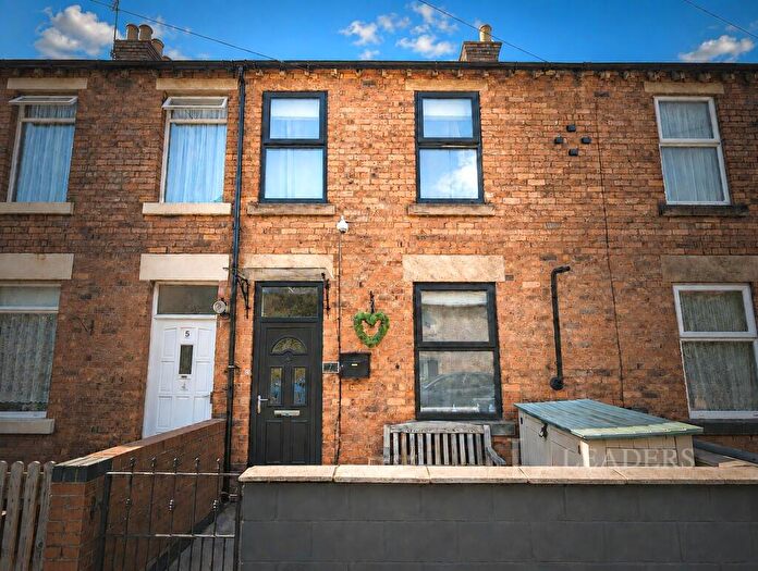 3 Bedroom House For Sale In Swinney Lane, Belper, Derbyshire, DE56