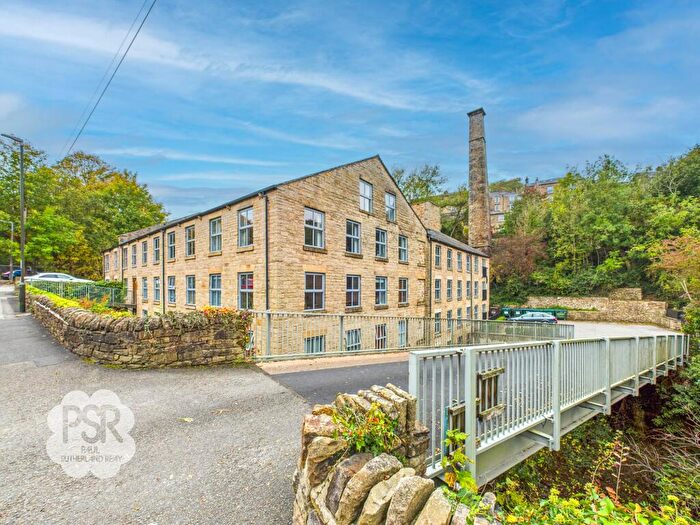1 Bedroom Flat For Sale In Hyde Bank Road, New Mills, SK22