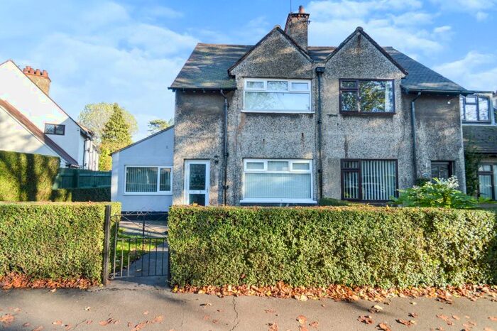 3 Bedroom Semi-Detached House To Rent In James Reckitt Avenue, Hull, Yorkshire, HU8