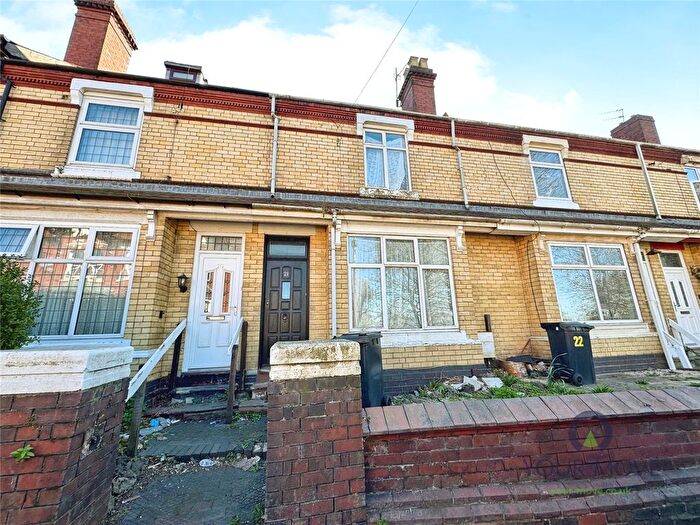 3 Bedroom Terraced House To Rent In Grange Road, Dudley, West Midlands, DY1