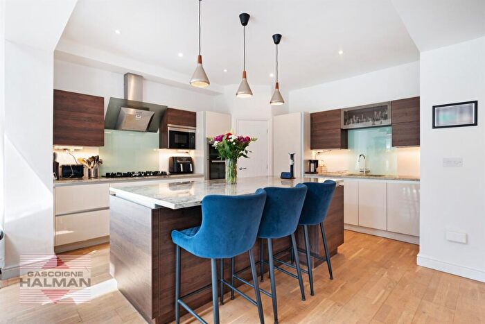 4 Bedroom Semi-Detached House For Sale In Stanneylands Road, Wilmslow, SK9