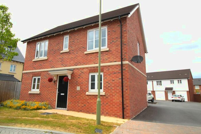 1 Bedroom Town House To Rent In Blinker Way, Andover Down, Andover, SP11