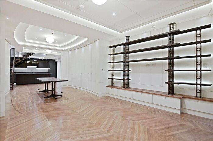 5 Bedroom House For Sale In Belmont Street, London, NW1