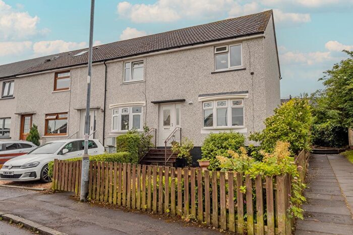 2 Bedroom End Of Terrace House For Sale In Whitehill Crescent, Kirkintilloch, Glasgow, G66