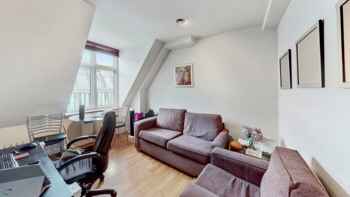 1 Bedroom Apartment To Rent In Fetter Lane, EC4A