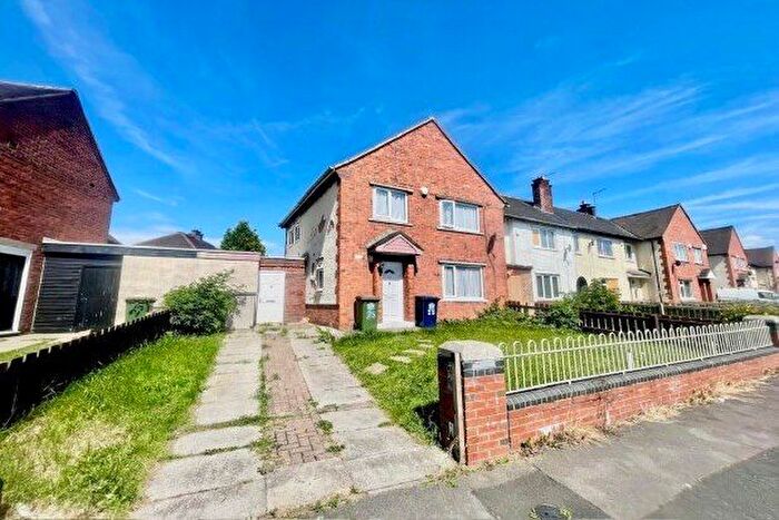 3 Bedroom Terraced House To Rent In Bevanlee Road, Middlesbrough, TS6