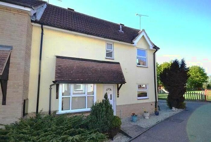2 Bedroom End Of Terrace House To Rent In Tighfield Walk, South Woodham Ferrers, CM3
